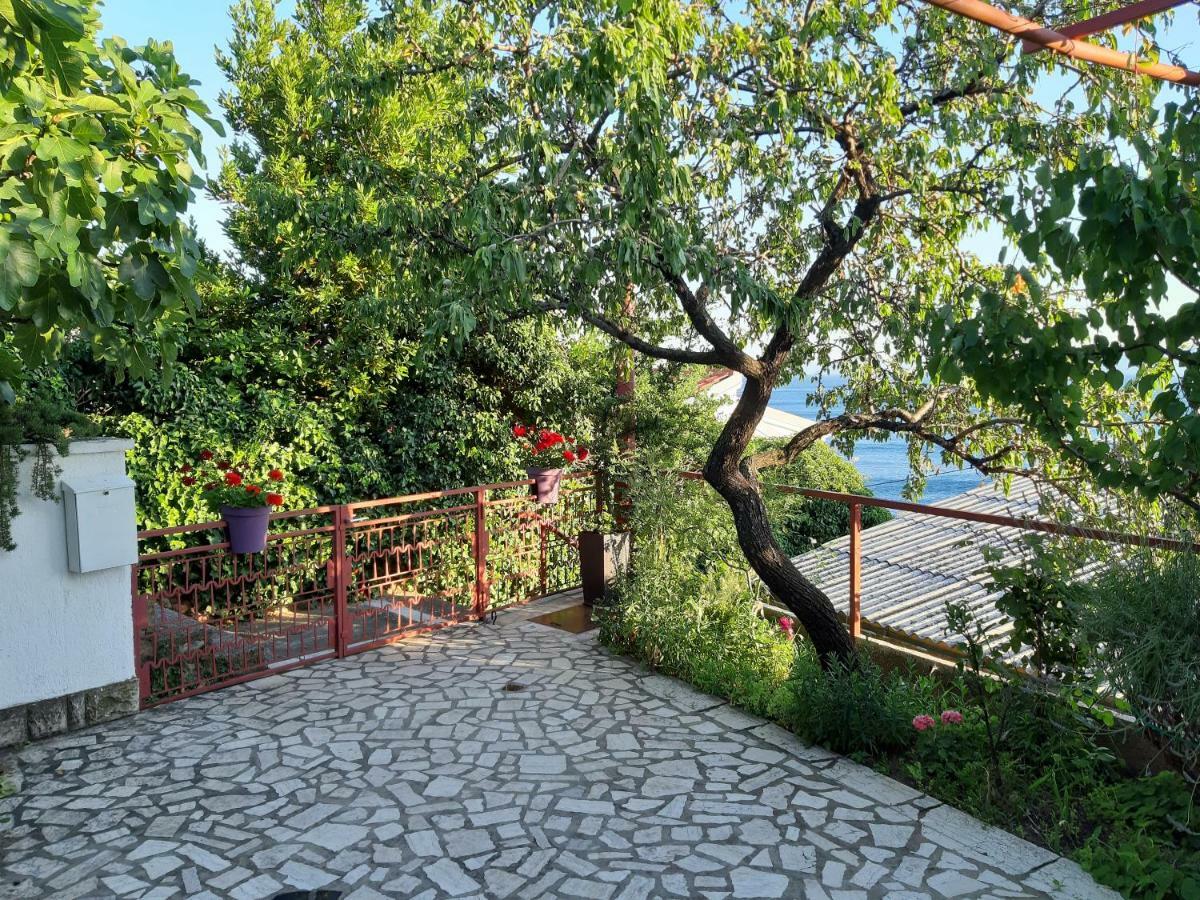 Appartement Ruza à Senj  Extérieur photo