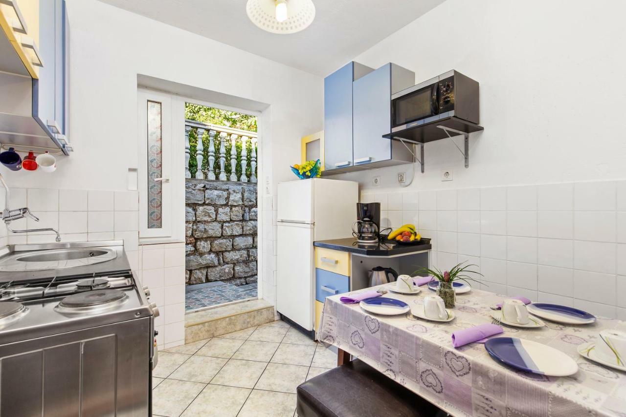Appartement Ruza à Senj  Extérieur photo