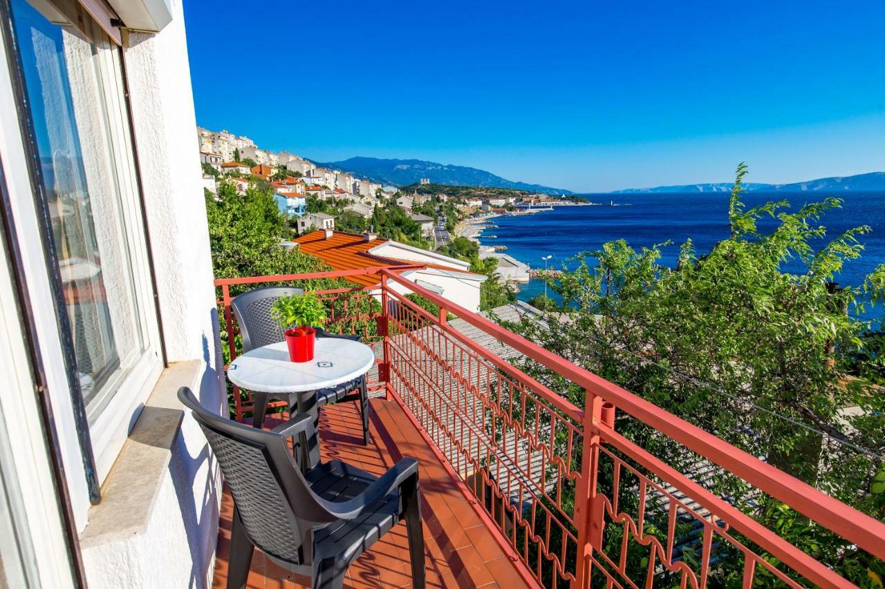 Appartement Ruza à Senj  Extérieur photo
